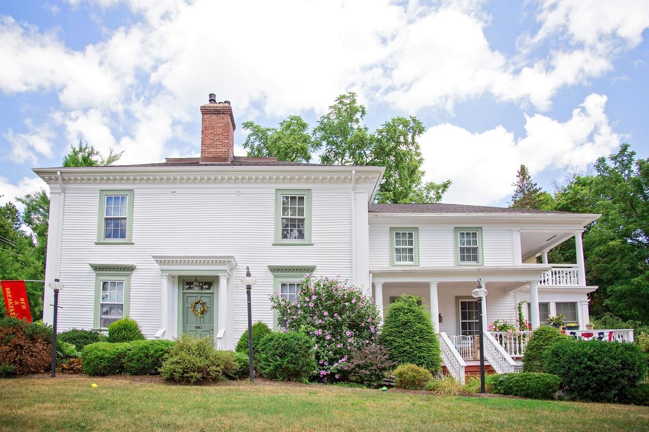 Daniel Stebbins B&B South Hadley Exterior foto